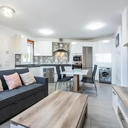 بيت للعطل El Rinconcito Con Vistas Al Mar Los Menores